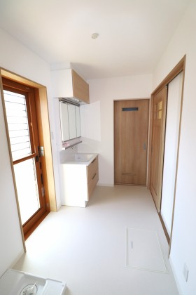 63e38c30d12ef1cfe95c8748d680f41e